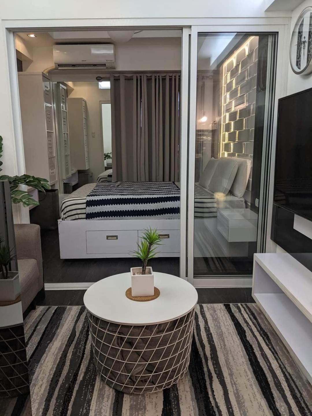 Pasig City 1 Cozy Bedroom In Lumiere Residences מראה חיצוני תמונה